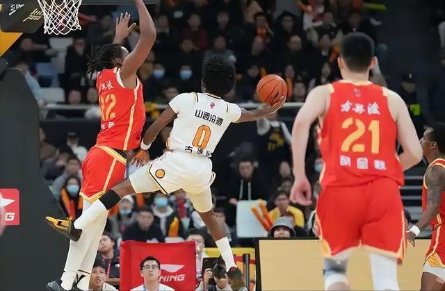 BB Sports-92-90绝杀!广厦主场爆冷输山西,孙铭徽缺阵成关键?